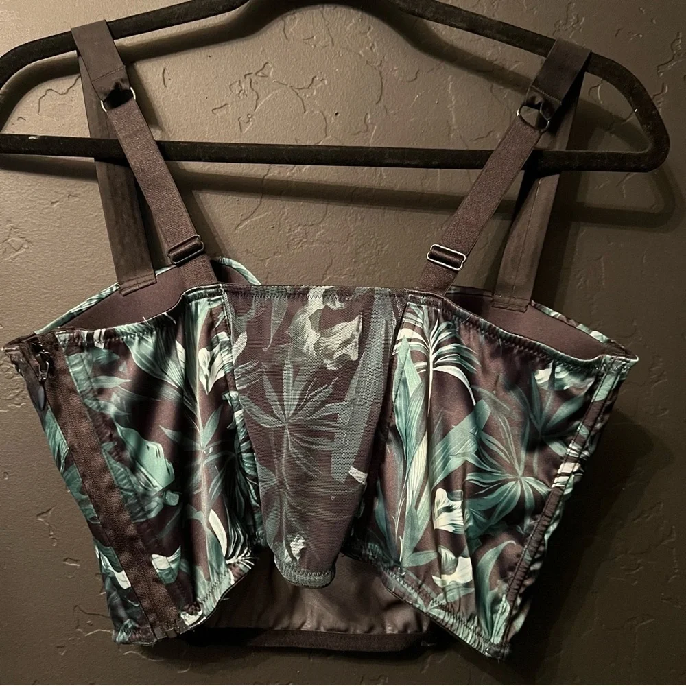 Victoria's Secret Size 36 D VERY SEXY Lightly Lined Shine Strap Bra Top Tropical